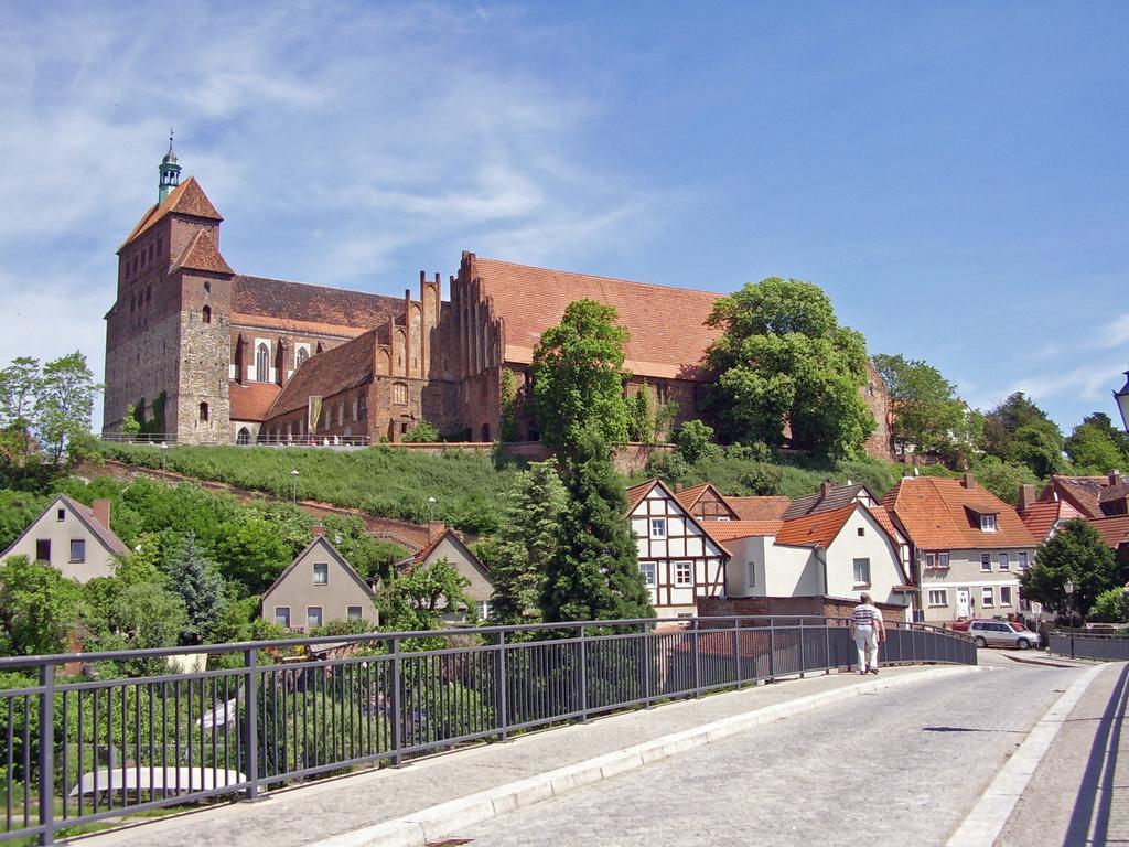 Arthotel Kiebitzberg Havelberg Exterior photo